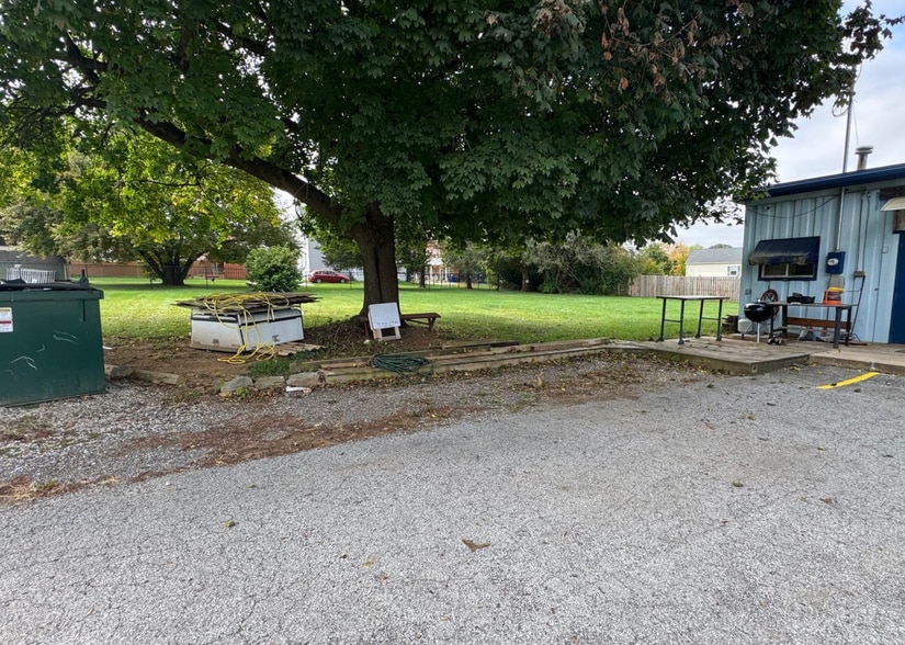 150 N Constitution Ave, New Freedom, PA for sale - Building Photo - Image 2 of 8