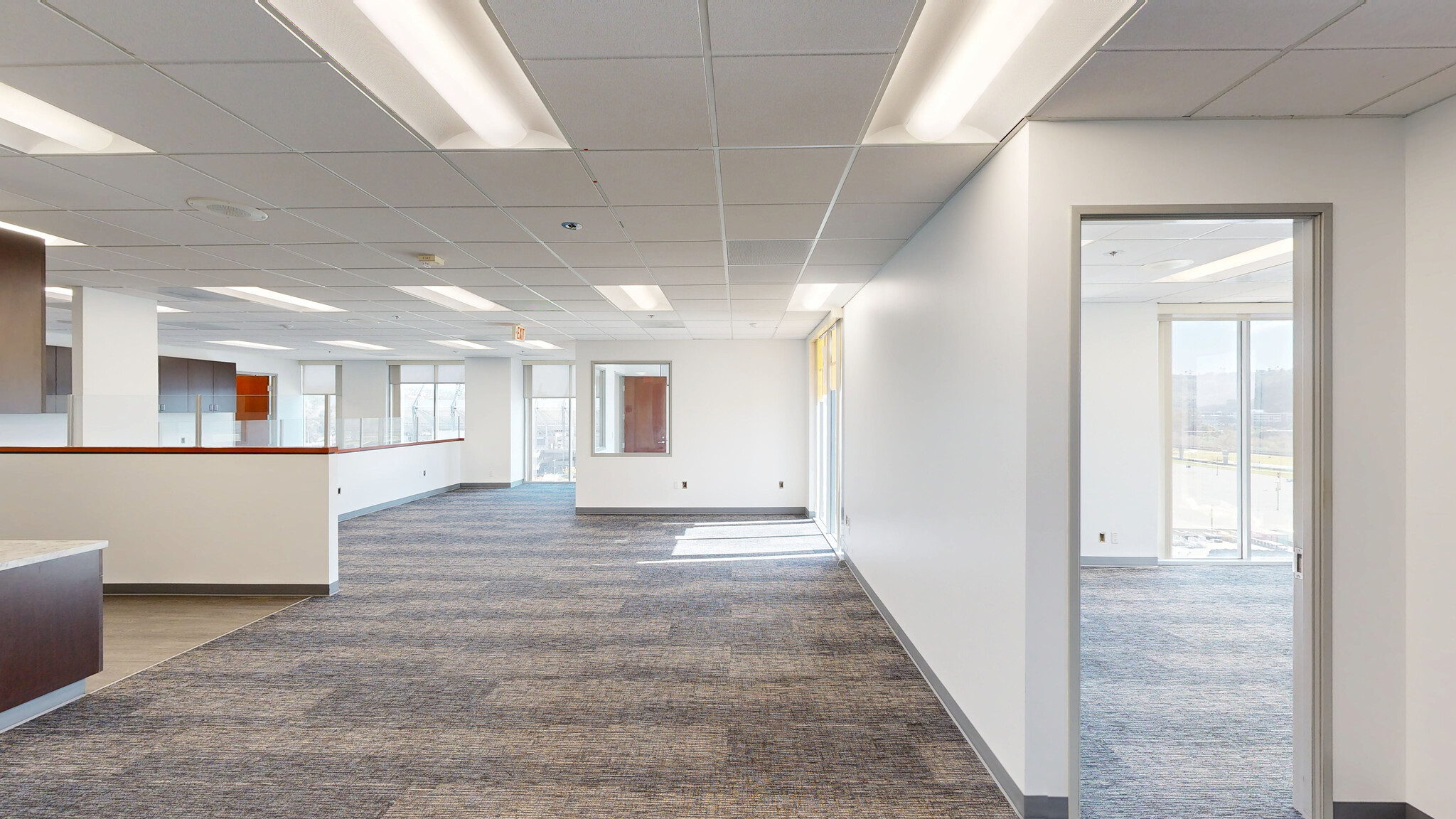 2375 Northside Dr, San Diego, CA for lease Interior Photo- Image 1 of 6