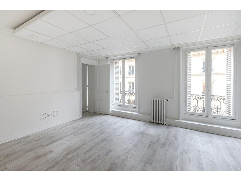 43 Boulevard Malesherbes, Paris for lease - Interior Photo - Image 3 of 12