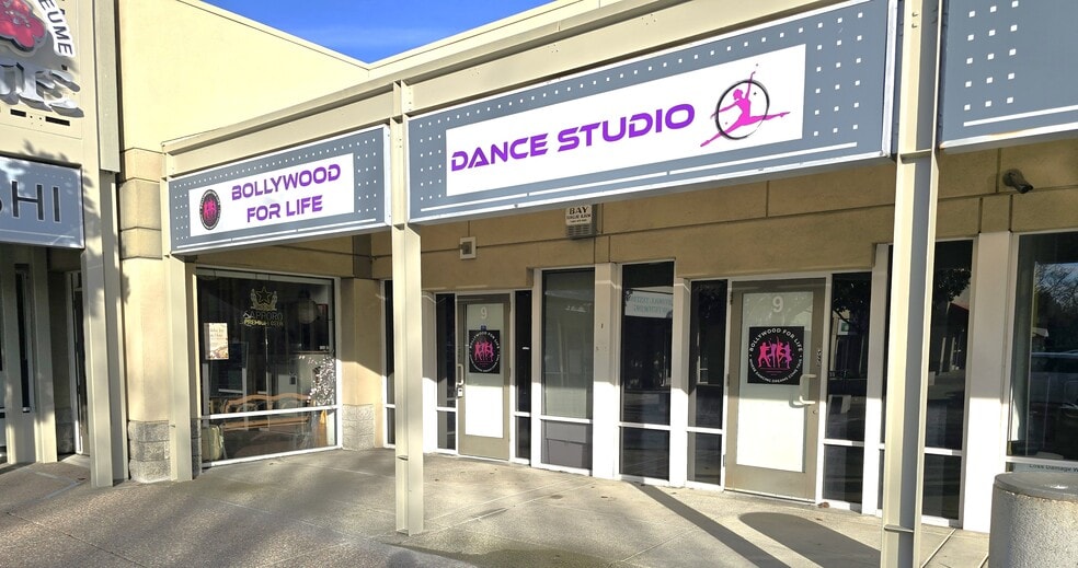 4855 Hopyard Rd, Pleasanton, CA for lease - Building Photo - Image 3 of 9