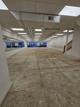 42 Worcester St, Natick, MA à louer Photo intérieure- Image 1 de 16