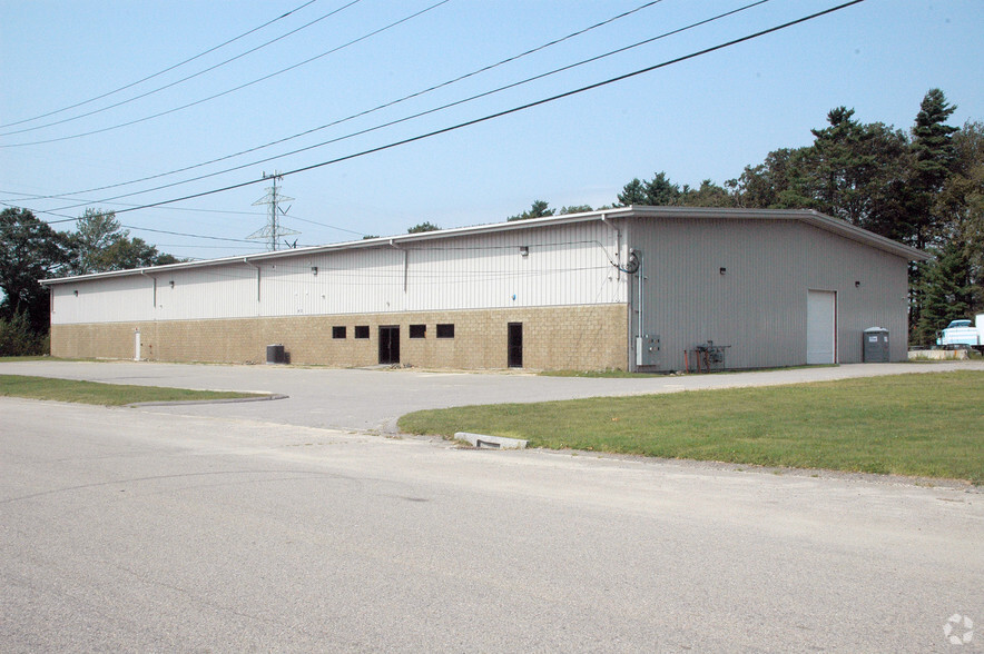 76 Production Rd, Walpole, MA for lease - Primary Photo - Image 1 of 2