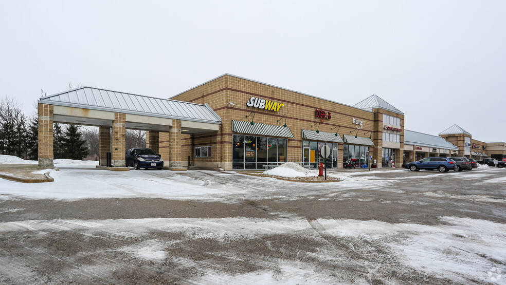 425-449 W Cottage Grove Rd, Cottage Grove, WI for sale - Building Photo - Image 1 of 1