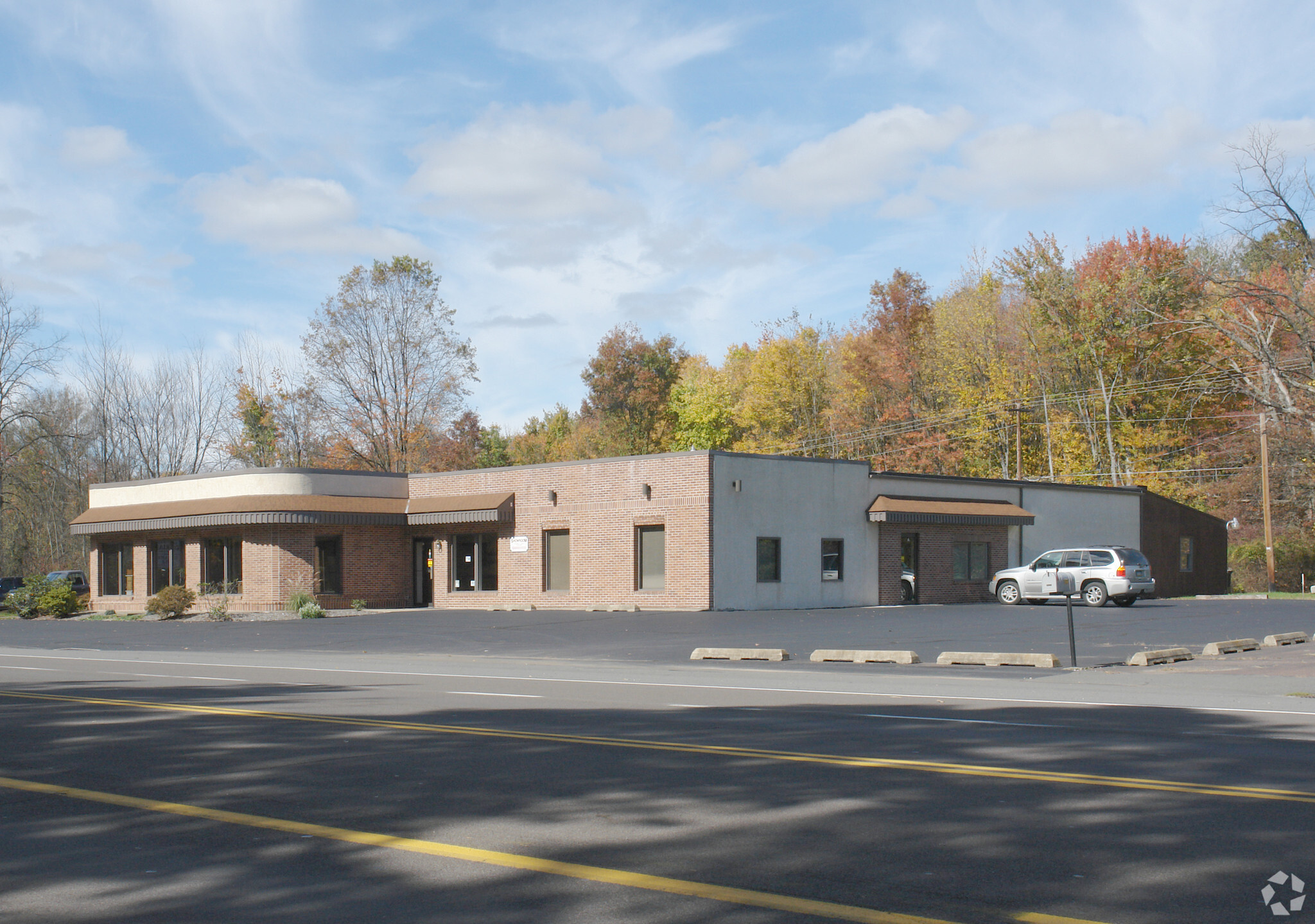 1611 columbia Blvd, Bloomsburg, PA for sale Primary Photo- Image 1 of 1