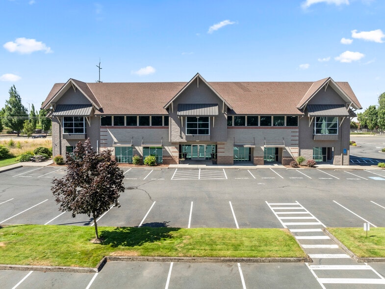 3220 State St, Salem, OR à vendre - Photo du bâtiment - Image 2 de 13