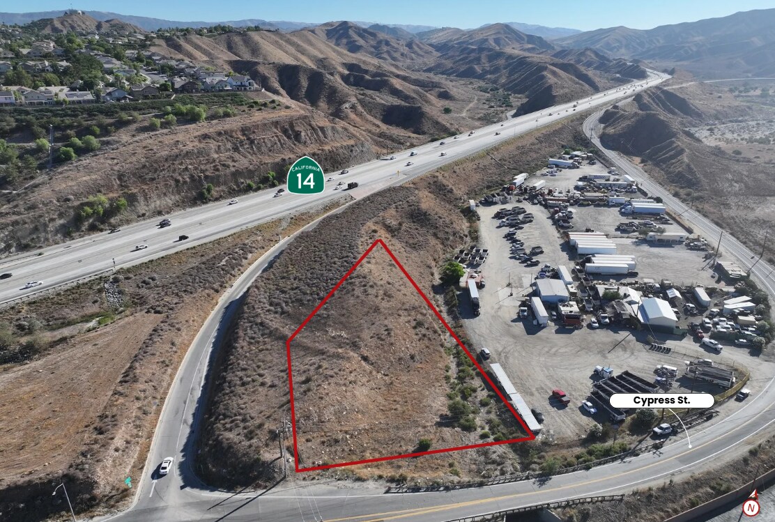 Soledad Canyon Rd, Canyon Country, CA à vendre Aérien- Image 1 de 4