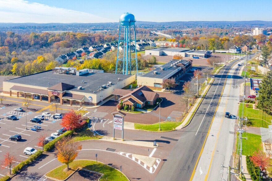 2186 E High St, Pottstown, PA à vendre - Aérien - Image 3 de 15