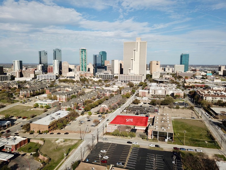 904 Collier St, Fort Worth, TX for sale - Primary Photo - Image 2 of 6