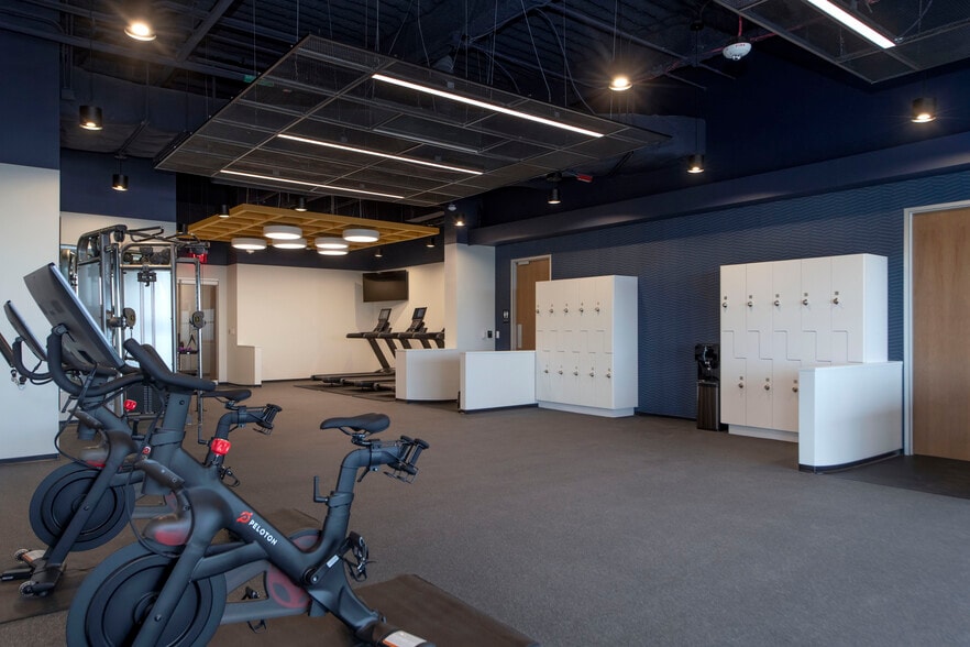 1501 Nowell Rd, Raleigh, NC for lease - Interior Photo - Image 2 of 13