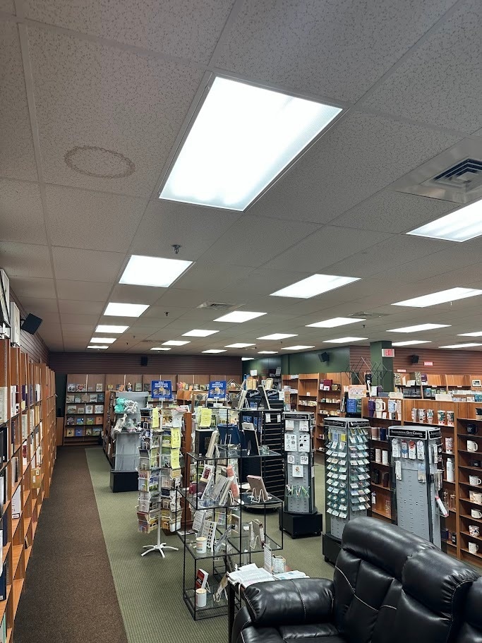 522 Amherst St, Nashua, NH for lease Interior Photo- Image 1 of 5