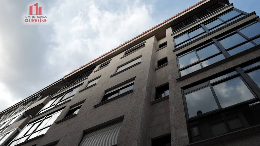 Retail in Ourense, Orense for sale Building Photo- Image 1 of 8