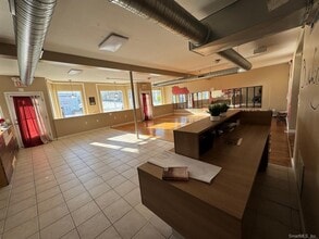 133-139 Providence St, Taftville, CT for lease Interior Photo- Image 1 of 10