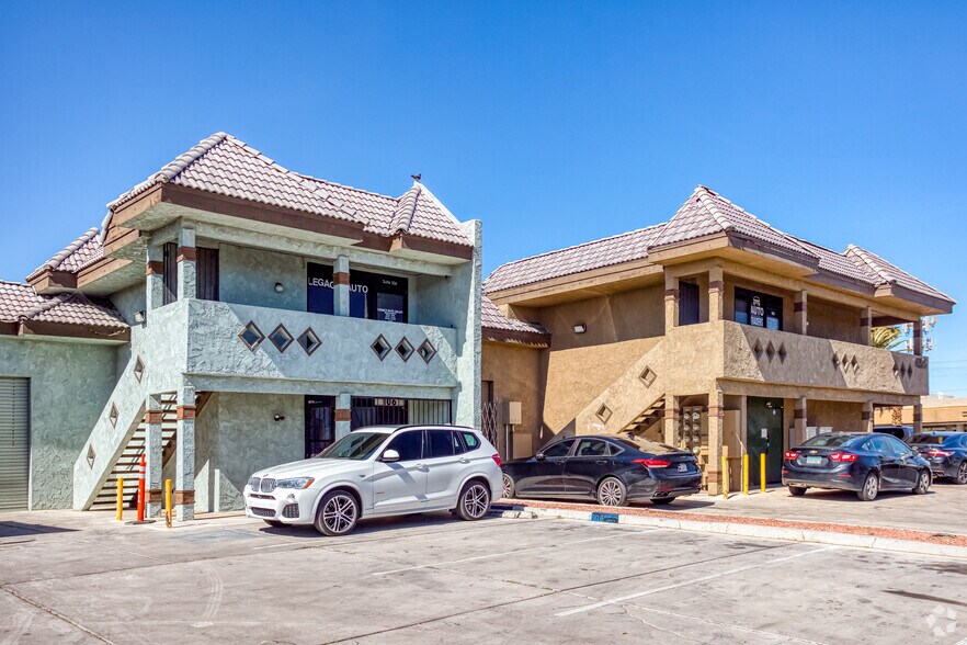 4225 Fidus Dr, Las Vegas, NV à louer - Photo du bâtiment - Image 3 de 5