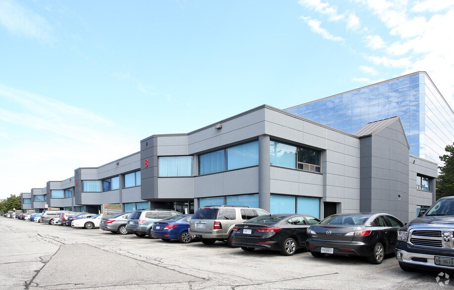 2600 Skymark Ave, Mississauga, ON for lease - Building Photo - Image 3 of 3