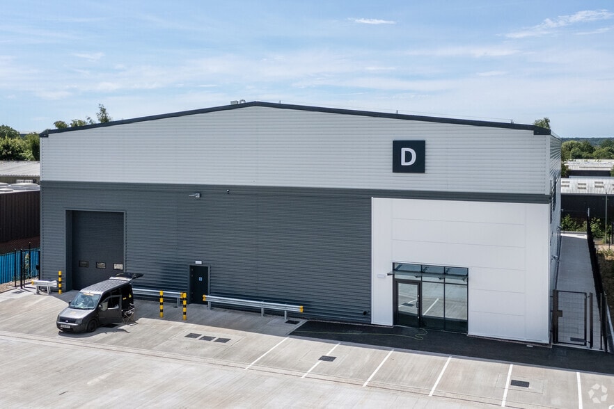 5 Merse Rd, Redditch for lease - Building Photo - Image 3 of 3