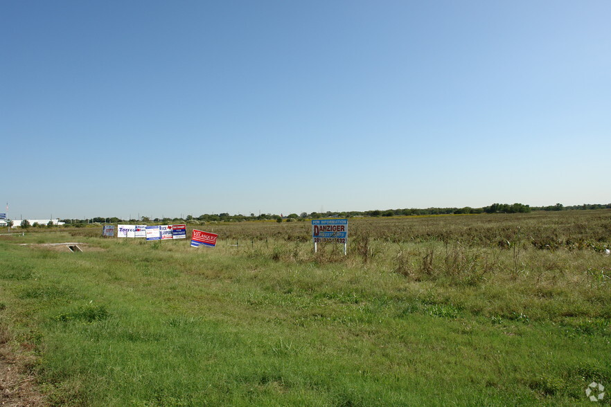 US 59 Hwy, Rosenberg, TX à vendre - Photo principale - Image 1 de 1