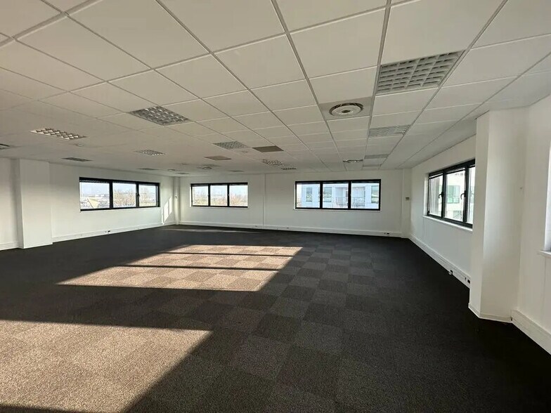 Bureau dans Entzheim à louer - Photo intérieure - Image 3 de 7