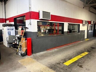 Plus de détails pour 1633 N Cicero Ave, Chicago, IL - Spécialité à vendre