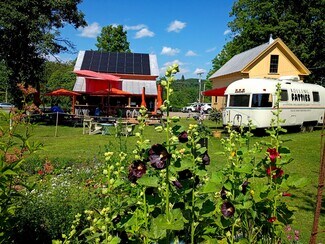 Plus de détails pour 268 Main St, Kingfield, ME - Commerce de détail à vendre