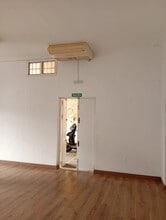 Retail in Tarifa, Cádiz for lease Interior Photo- Image 2 of 6