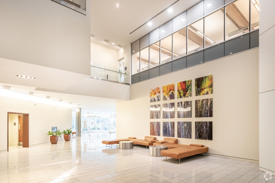 555 E Lancaster Ave, Radnor, PA for lease - Interior Photo - Image 3 of 10