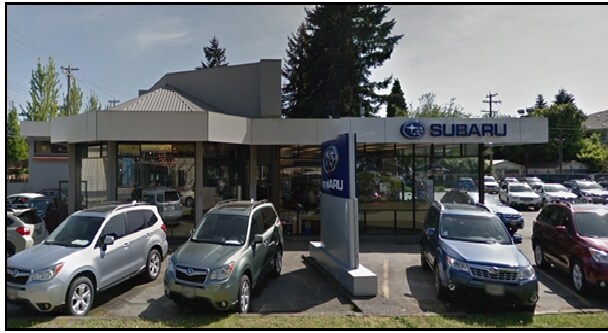 1235 Marine Dr, North Vancouver District, BC à louer Photo du bâtiment- Image 1 de 2