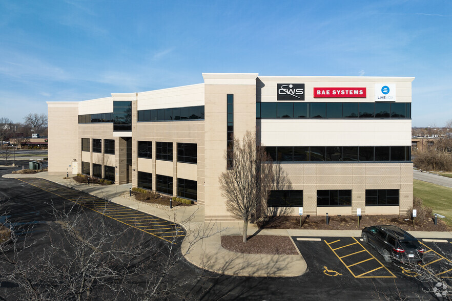 16 Executive Dr, Fairview Heights, IL for lease - Building Photo - Image 2 of 4