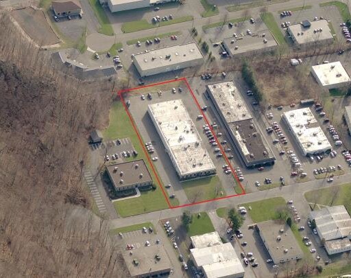 12 Lunar Dr, Woodbridge, CT à vendre - Aérien - Image 2 de 2