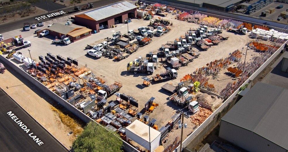 2115 W Melinda Ln, Phoenix, AZ for lease - Building Photo - Image 2 of 23