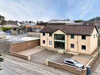 Plus de détails pour Miller House (Corporate Office) and Yards, Wick - Bureau à vendre