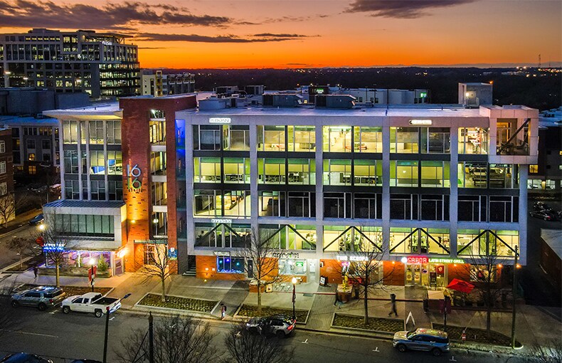1616 Camden Rd, Charlotte, NC à louer - Photo du bâtiment - Image 3 de 13