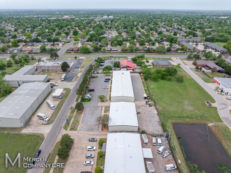 717 Evergreen St, Edmond, OK à vendre - Aérien - Image 2 de 22