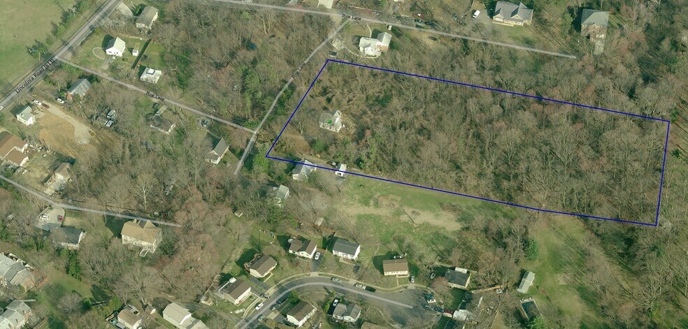 4214 Pine Ln, Alexandria, VA à vendre - Aérien - Image 2 de 3