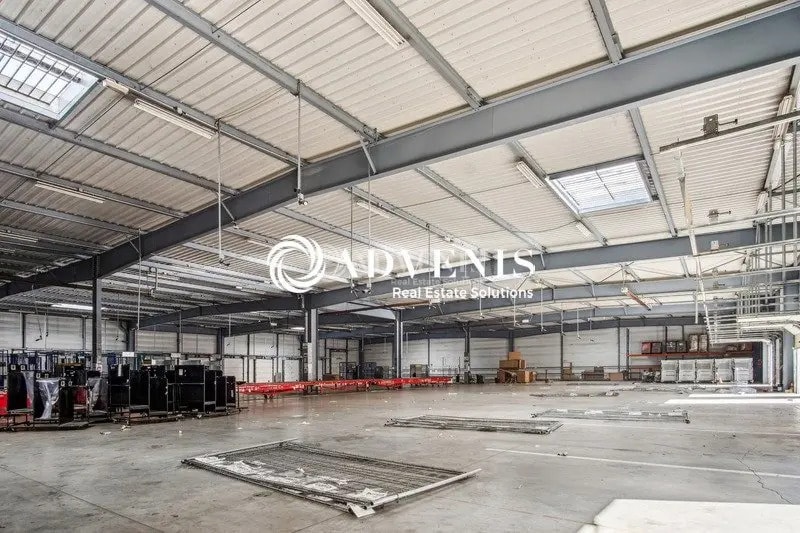 Industrial in Mitry-Mory for lease - Interior Photo - Image 3 of 12