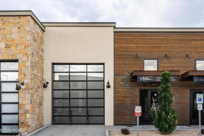 Plus de détails pour 4554 Forestdale Dr, Park City, UT - Flex à vendre