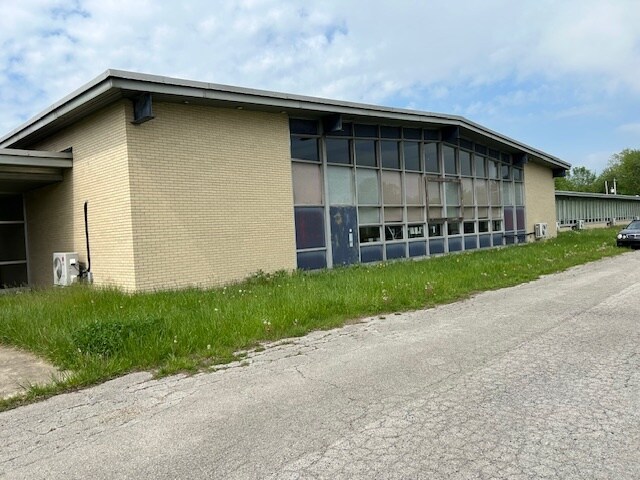 215 Engle Rd, Industry, PA à vendre - Photo du bâtiment - Image 3 de 17