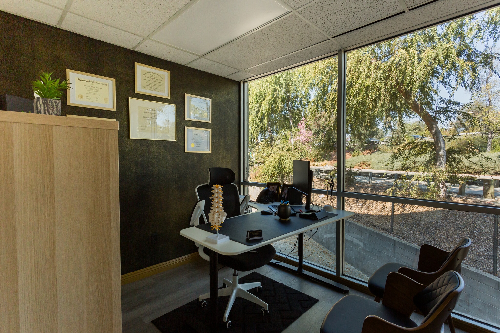 5400 Balboa Blvd, Encino, CA for lease Interior Photo- Image 1 of 3
