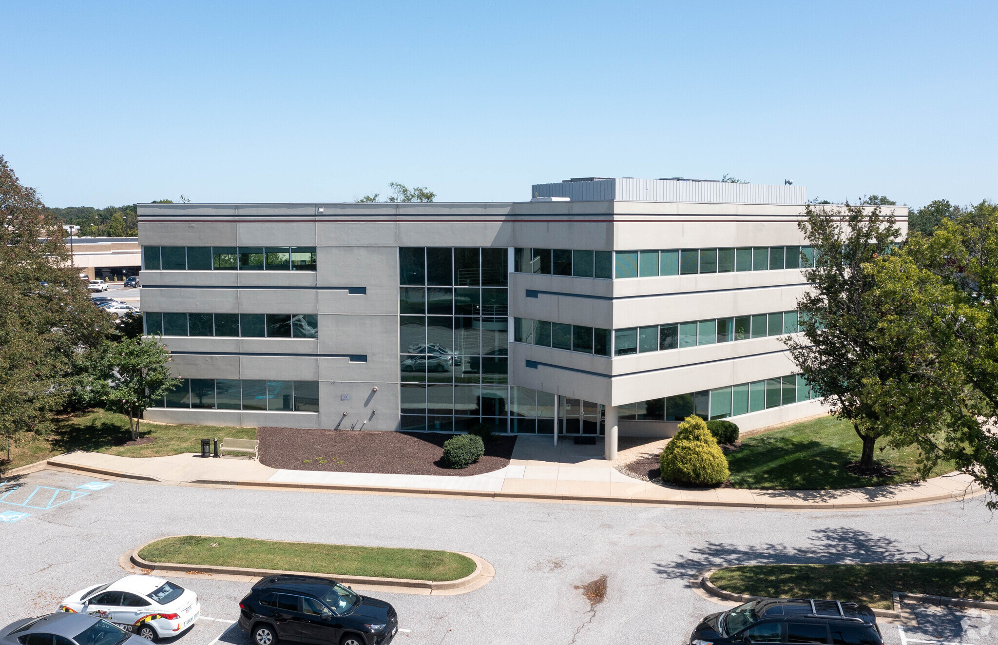 6851 Oak Hall Ln, Columbia, MD for lease Building Photo- Image 1 of 9