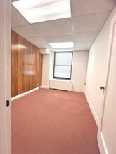 175 Main St, White Plains, NY for lease Interior Photo- Image 2 of 4