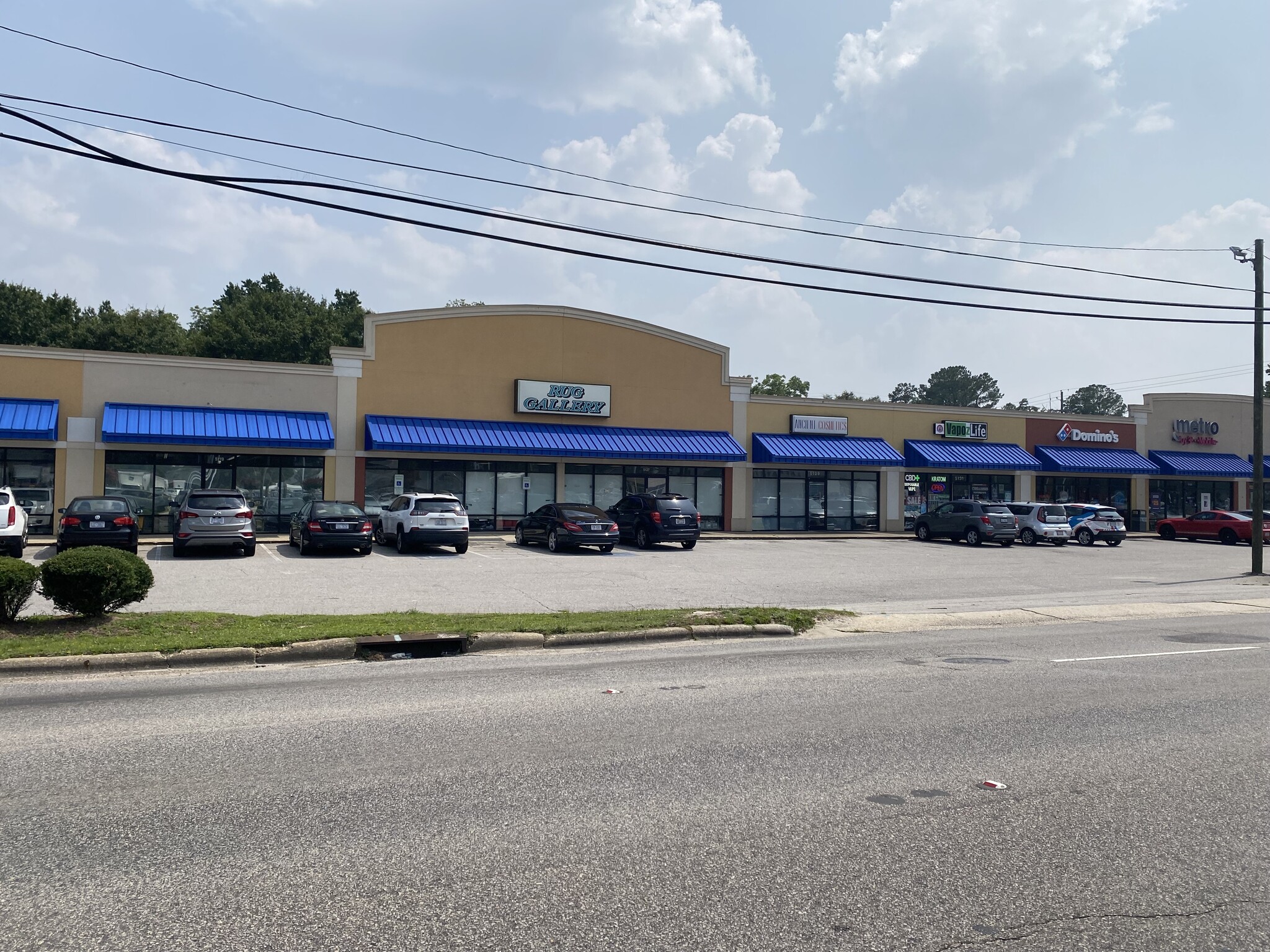 5109-5137 Raeford Rd, Fayetteville, NC for lease Building Photo- Image 1 of 21