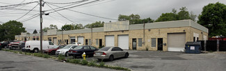 Plus de détails pour 801-823 S 1st St, Ronkonkoma, NY - Industriel à vendre