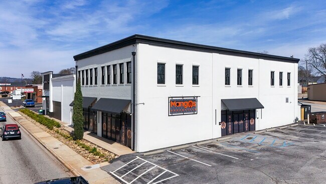 More details for 110-112 Poinsett Hwy, Greenville, SC - Retail for Sale