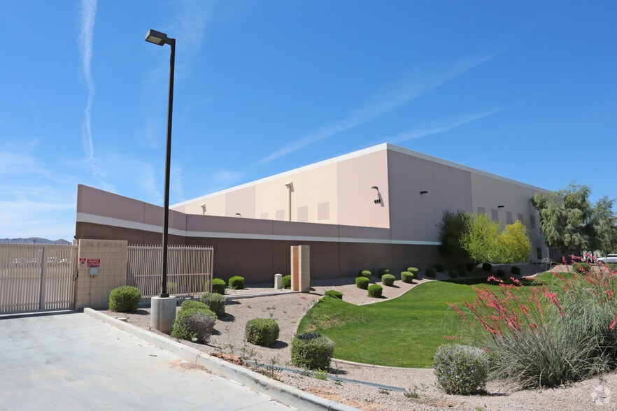 655 W Elliot, Tempe, AZ à louer - Photo du bâtiment - Image 3 de 8