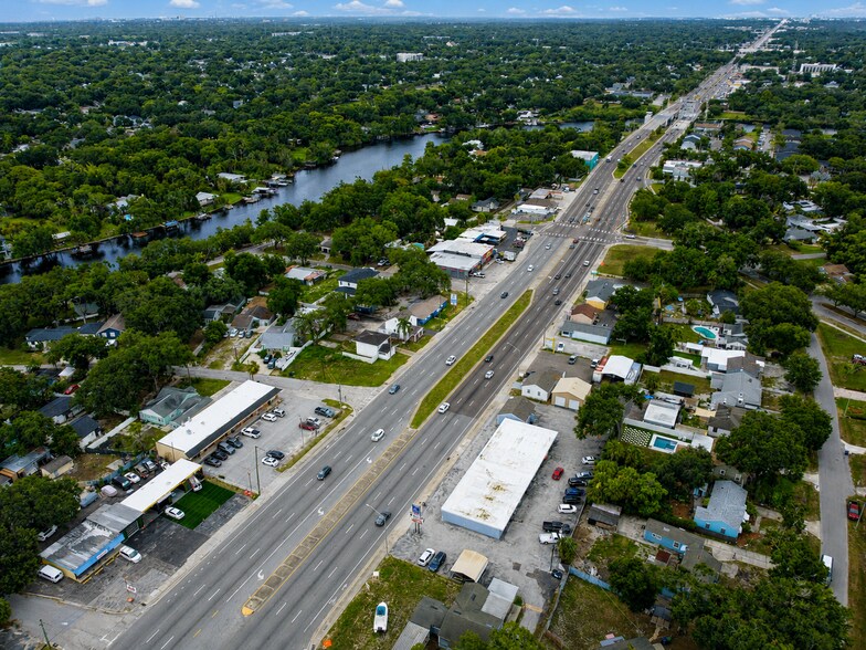 1003 W Hillsborough Ave, Tampa, FL à louer - Aérien - Image 3 de 4