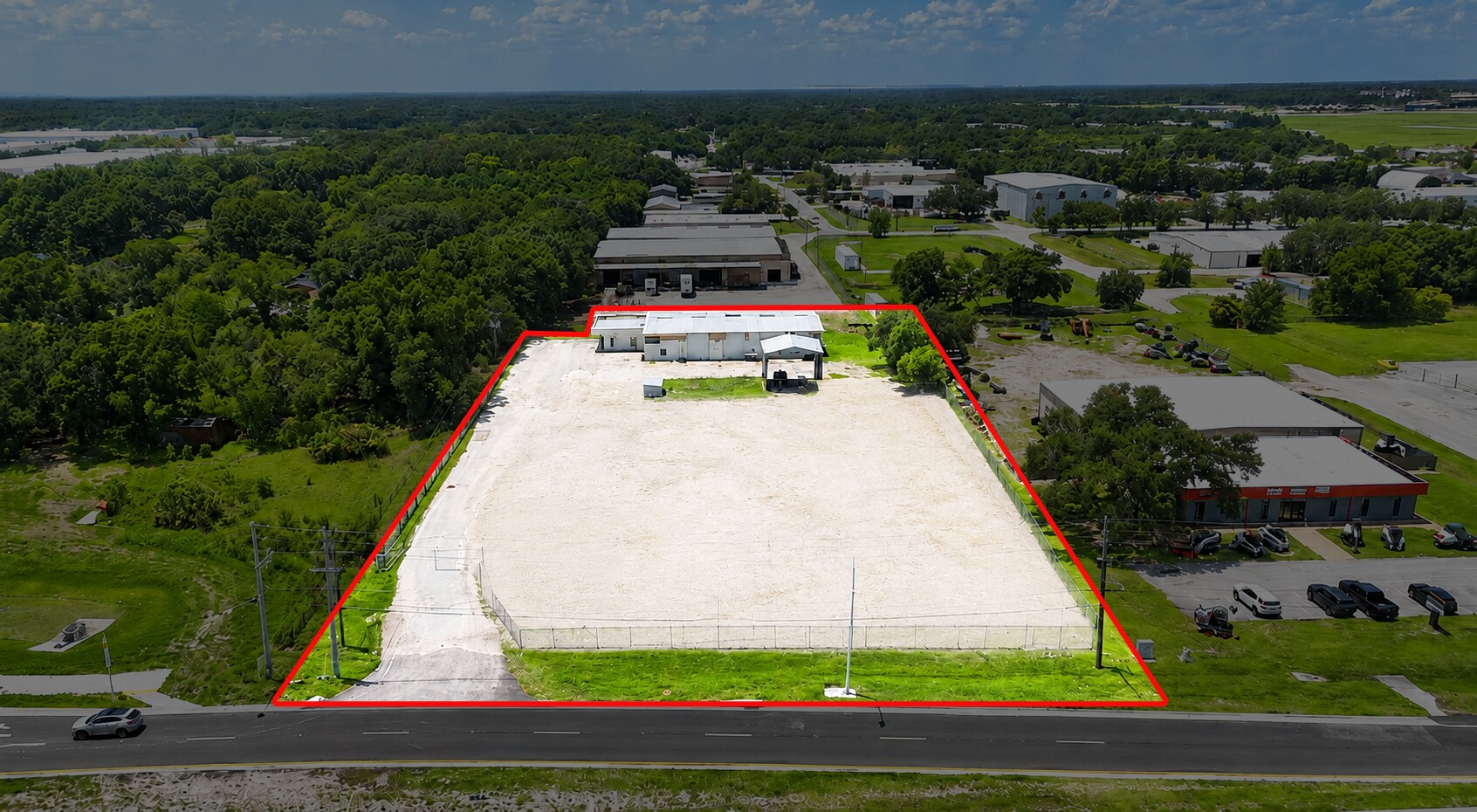 2702 Drane Field Rd, Lakeland, FL à louer Photo du bâtiment- Image 1 de 15