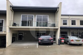 7 Sefton Rd, THORNLEIGH à louer Photo du bâtiment- Image 1 de 4