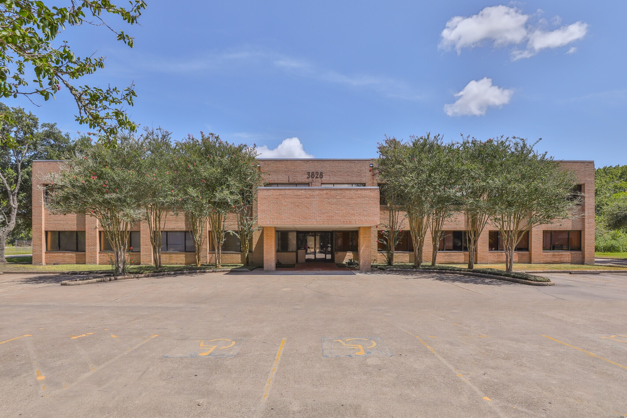 3828 Hughes Ct, Dickinson, TX à vendre Photo principale- Image 1 de 17
