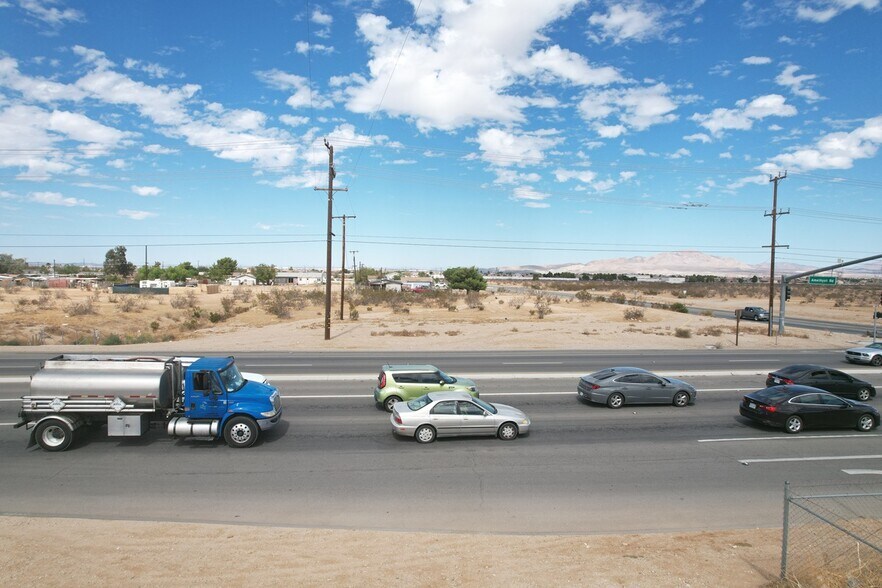 13624 Palmdale Road, Victorville, CA for sale - Building Photo - Image 2 of 6