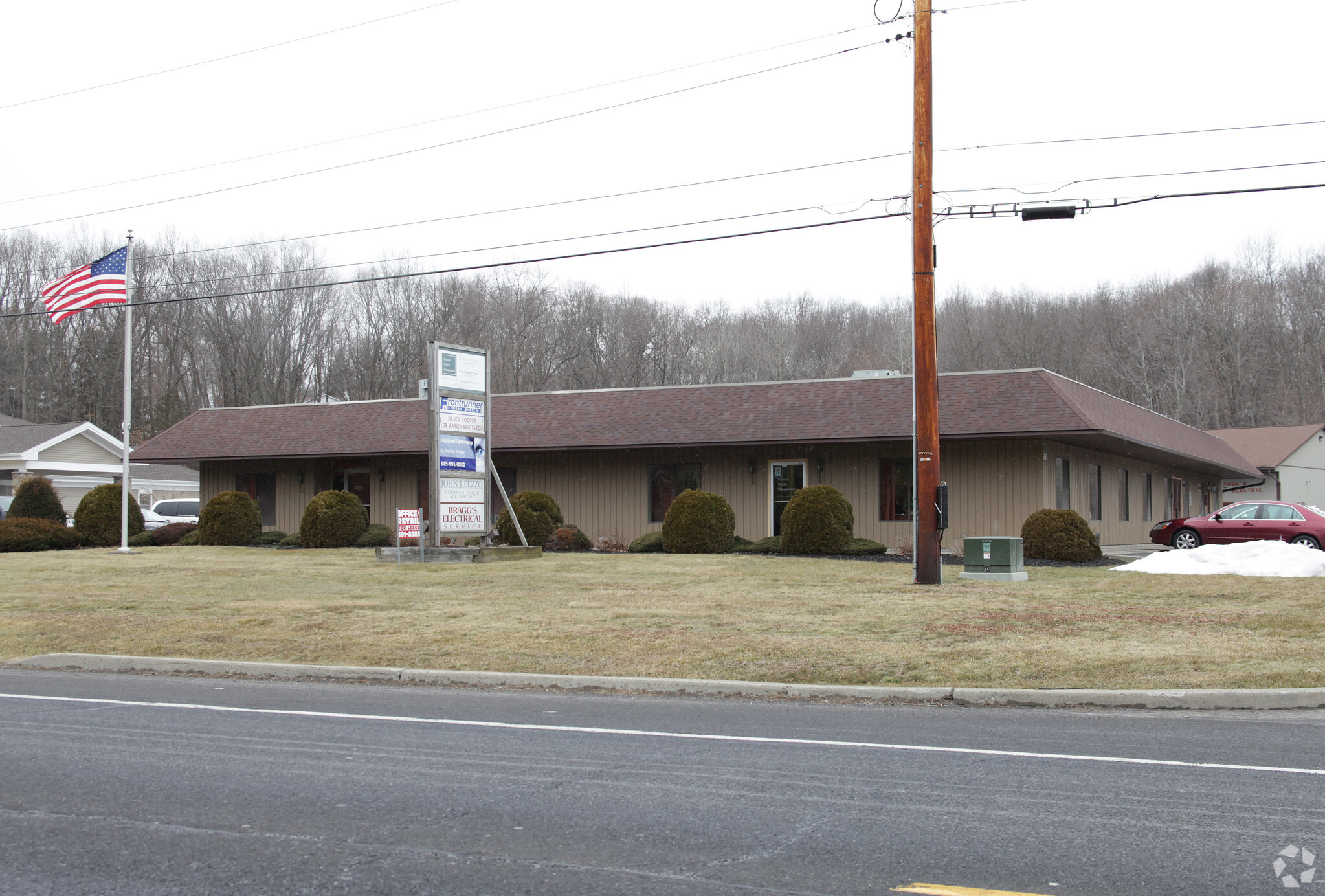 216 Rt-299, Highland, NY for lease Primary Photo- Image 1 of 3