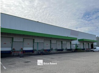 Plus de détails pour 66 Avenue Des Freres Montgolfier, Genas - Local d'activités, Industriel à louer